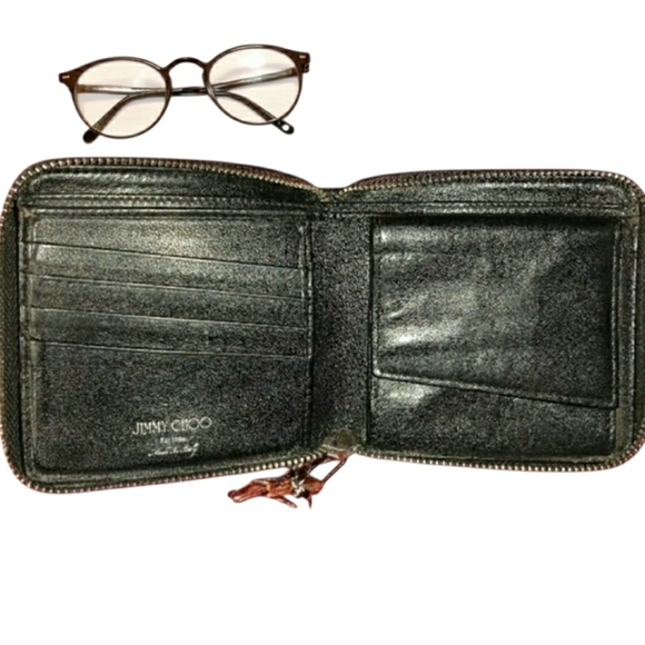 JIMMY CHOO Black Leather Star Embossed Wallet w/ Chain - Picture 7 of 7